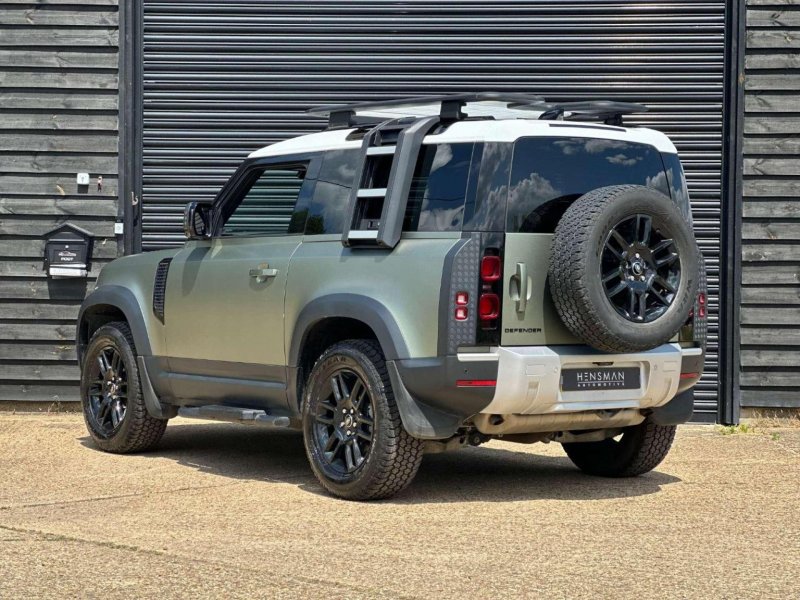 LAND ROVER DEFENDER 90