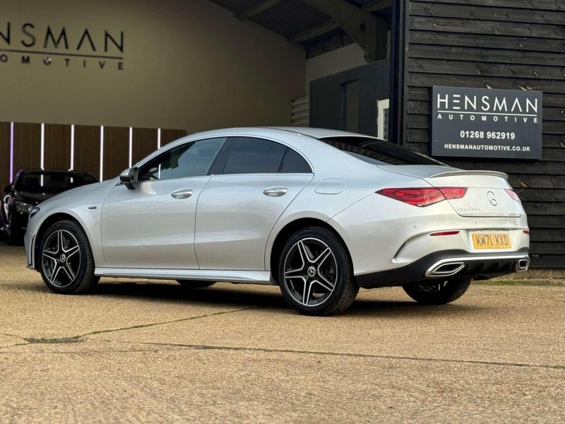 MERCEDES-BENZ CLA