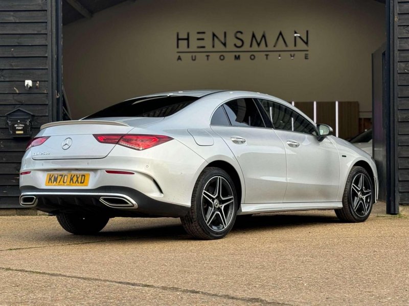 MERCEDES-BENZ CLA