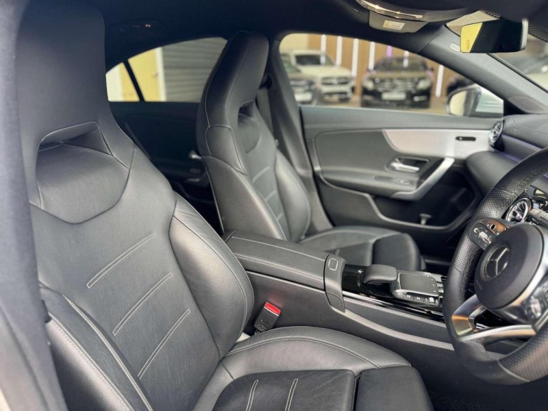 View MERCEDES-BENZ CLA 1.3 CLA250e 15.6kWh AMG Line (Premium) Coupe 8G-DCT Euro 6 (s/s) 4dr