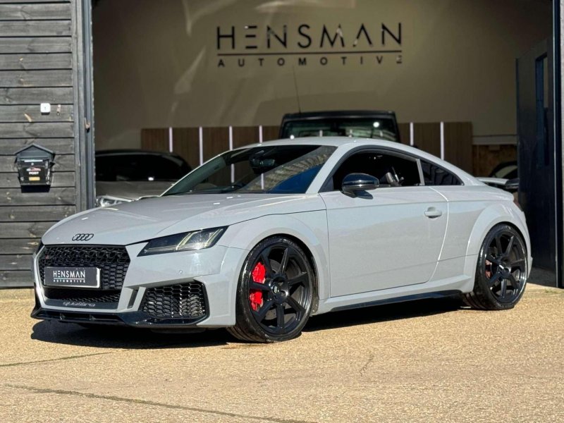 AUDI TT RS
