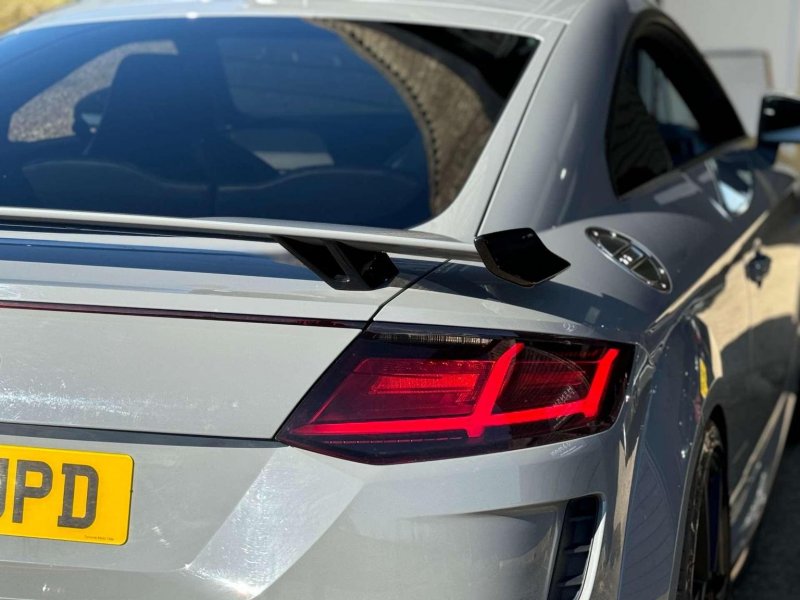 AUDI TT RS