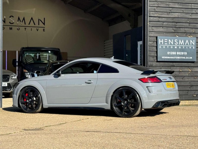 AUDI TT RS