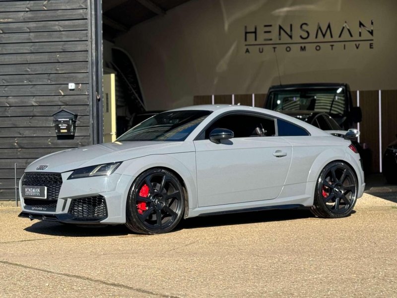 AUDI TT RS