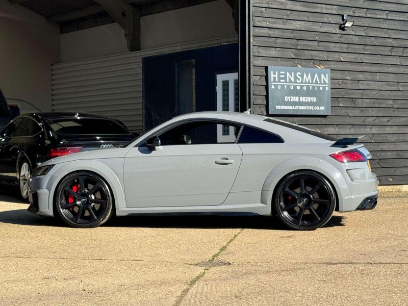 AUDI TT RS