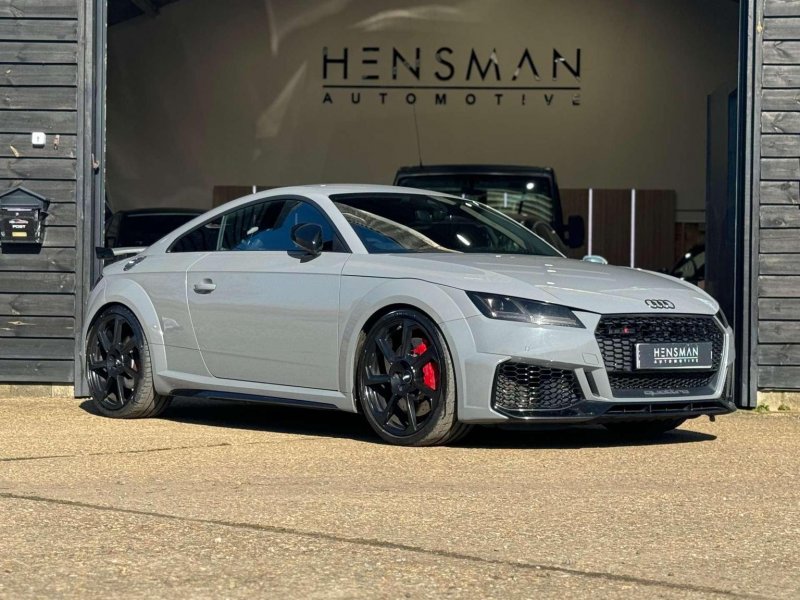AUDI TT RS
