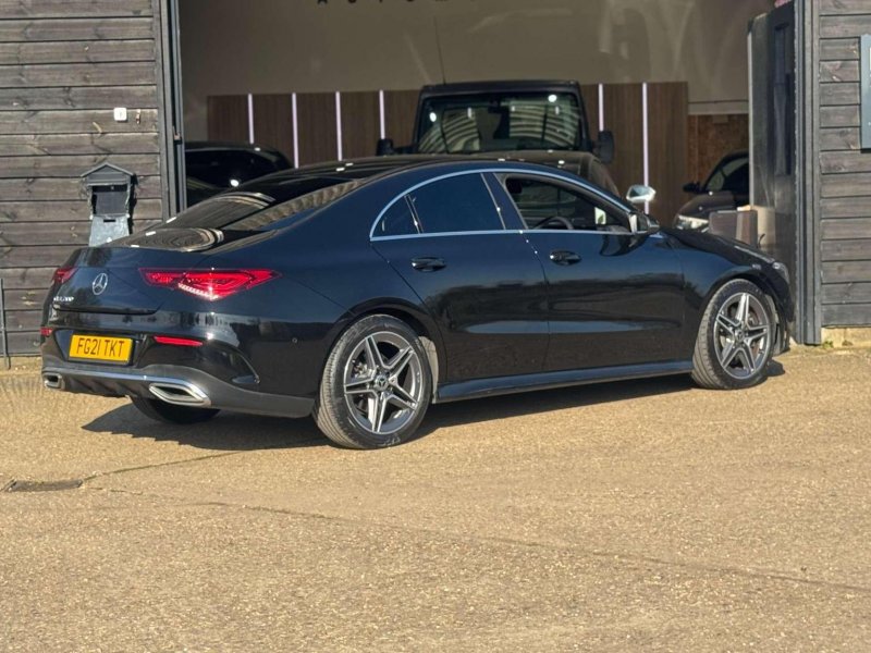 MERCEDES-BENZ CLA
