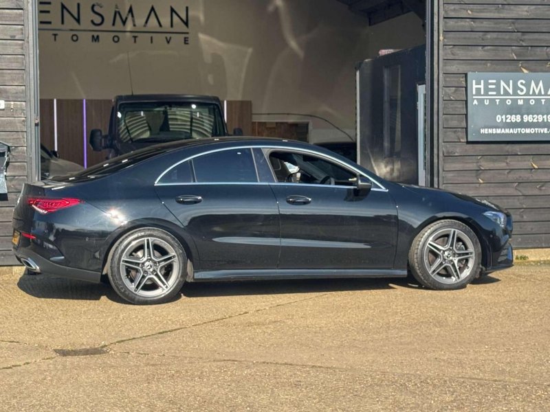 MERCEDES-BENZ CLA
