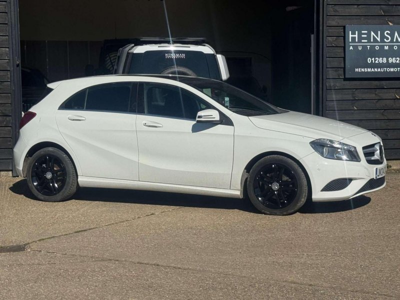 View MERCEDES-BENZ A CLASS 1.5 A180 CDI BlueEfficiency Sport Euro 5 (s/s) 5dr